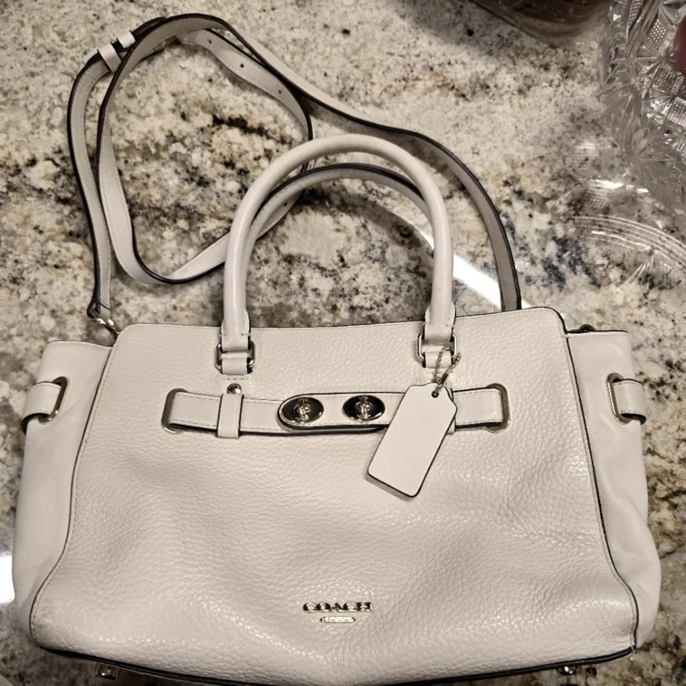 Coach Blake Carry All Purse in Cream Ivory Leather Crossbody or Shoulder - Picture 3 of 16